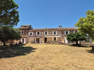 Maison, 420 m²