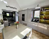 Maison, 170 m²