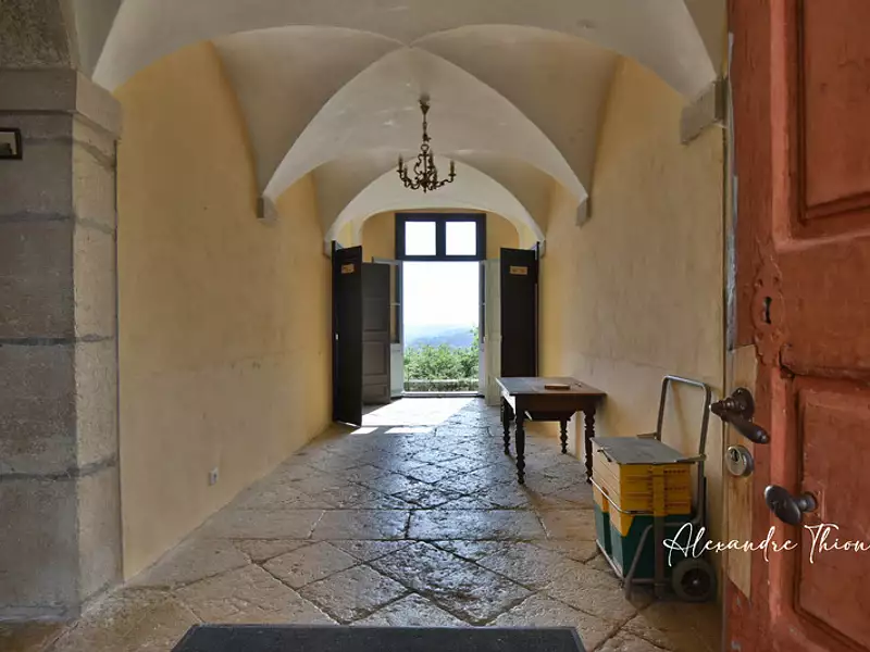Maison, 1 500 m²