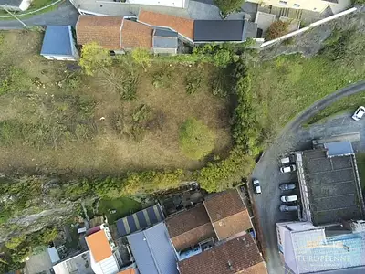 Terrain, 3 000 m²
