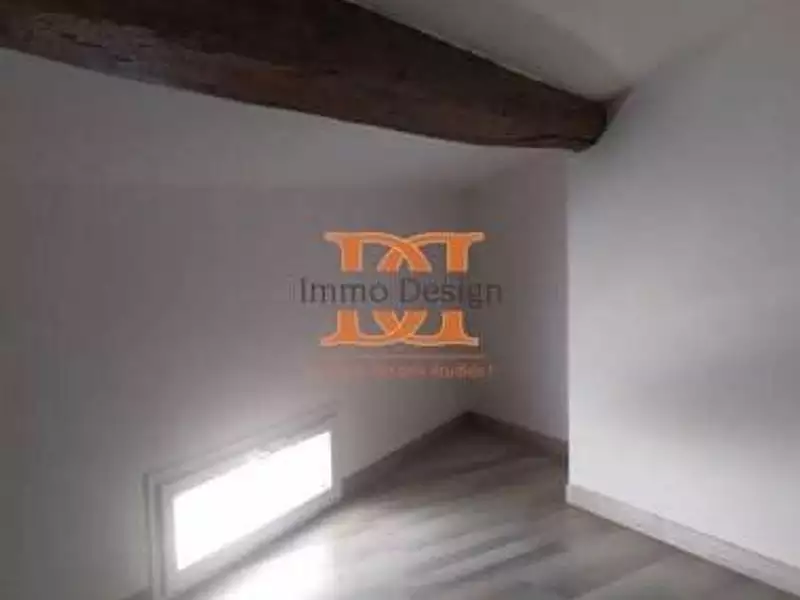 Immeuble, 155 m²