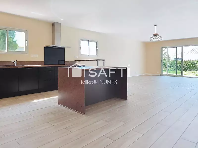 Maison, 130 m²