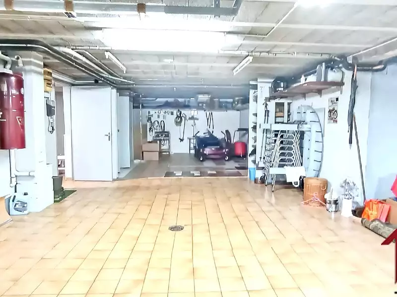Maison, 147 m²