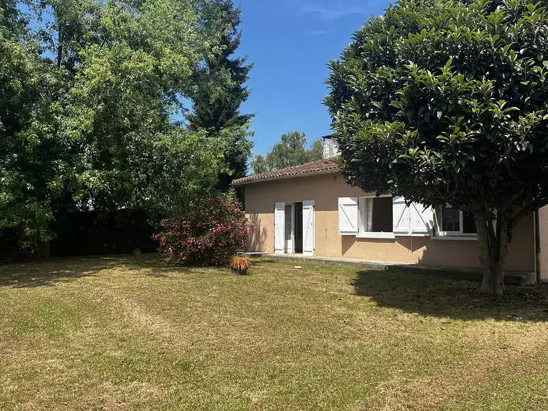 Maison, 89 m²