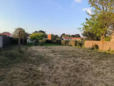 Terrain, 803 m²