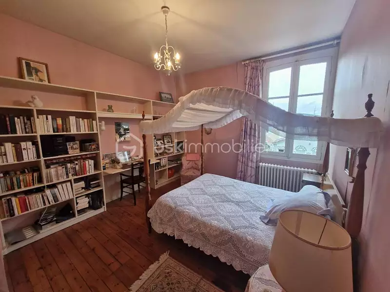Maison, 163 m²