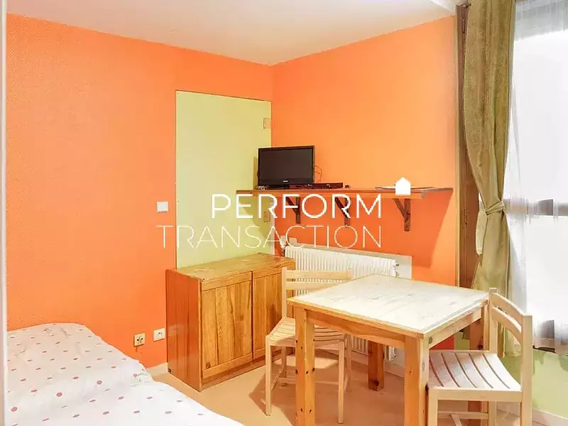 Maison, 600 m²