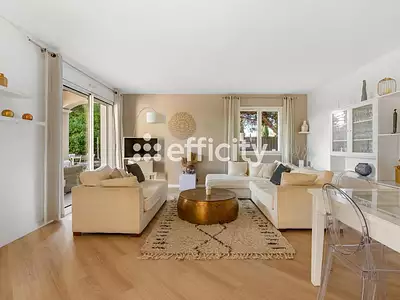 Maison, 160 m²