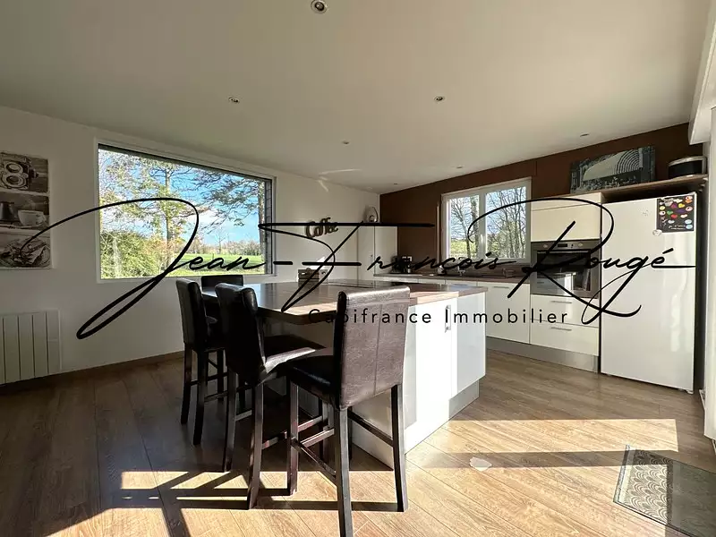 Maison, 175 m²