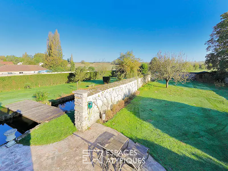 Maison, 330 m²