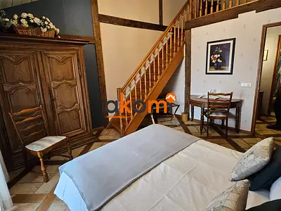 Maison, 338 m²