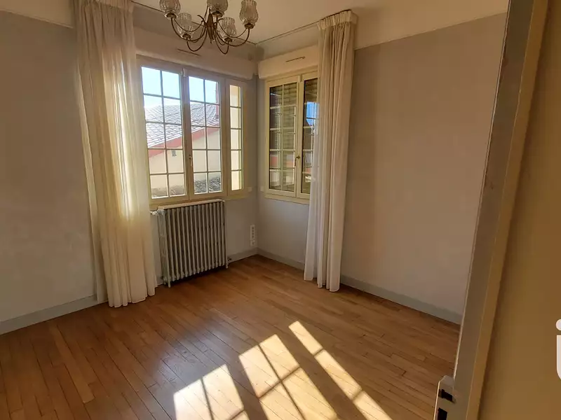 Maison, 350 m²
