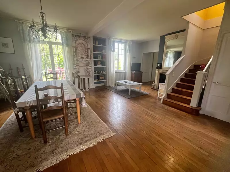Maison, 162 m²
