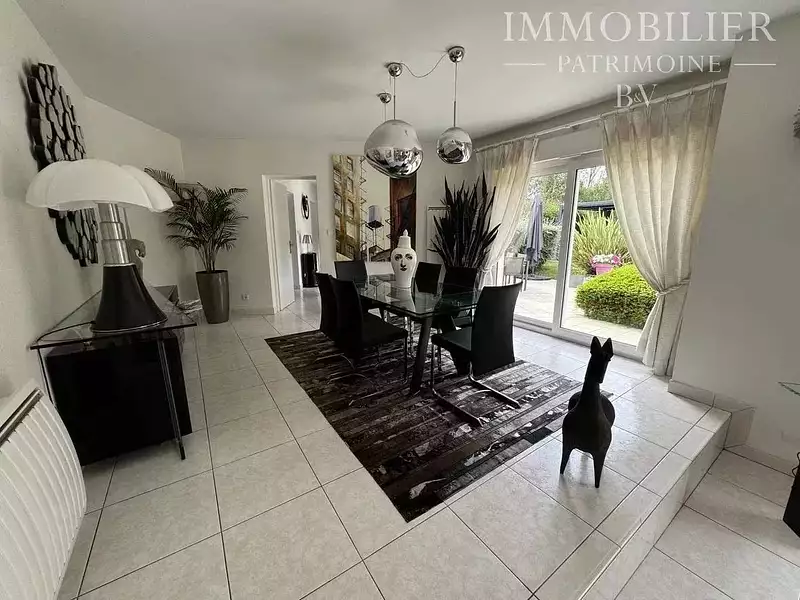 Maison, 272 m²