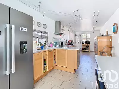 Maison, 179 m²