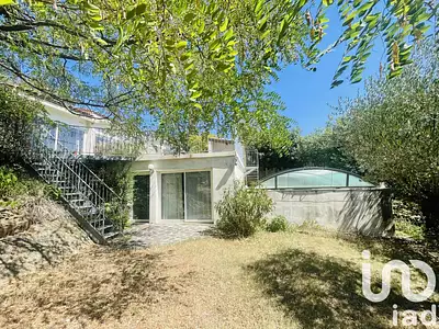 Maison, 146 m²