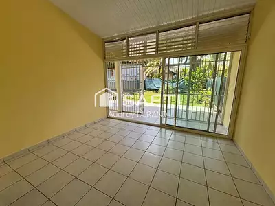 Maison, 93 m²