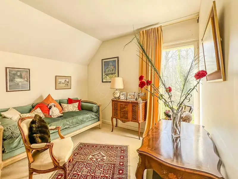 Maison, 254 m²