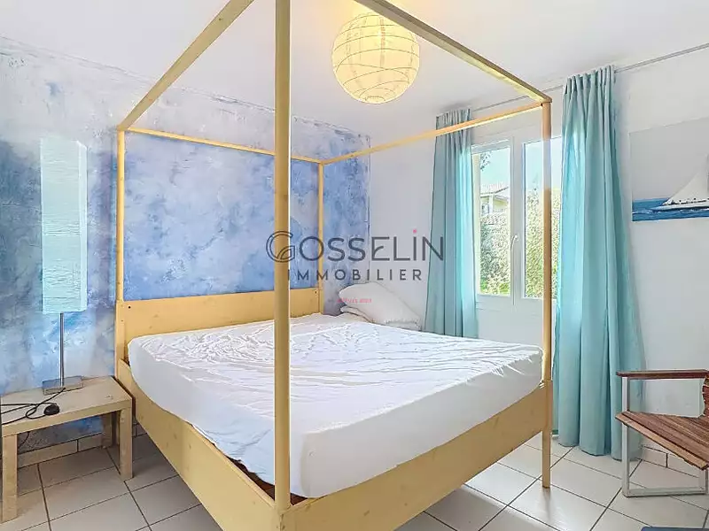 Maison, 145 m²