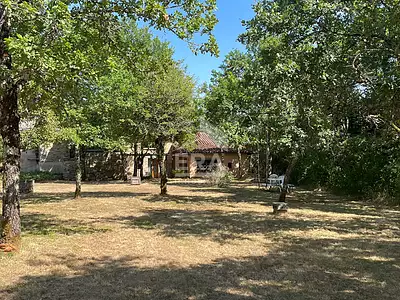Maison, 221 m²