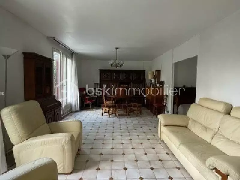 Maison, 190 m²