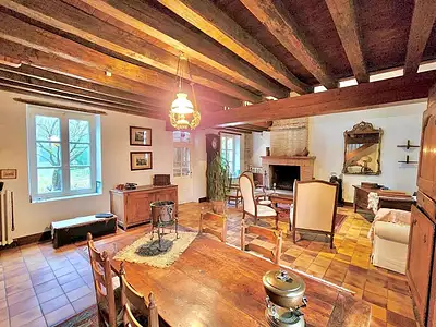 Maison, 280 m²