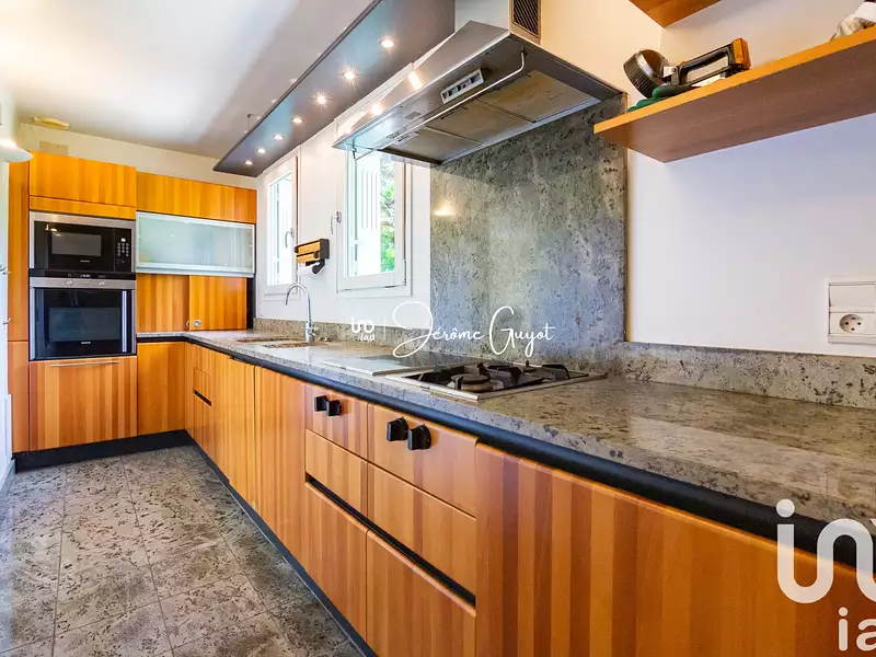 Maison, 145 m²