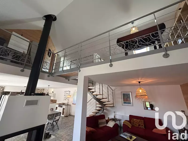 Maison, 167 m²