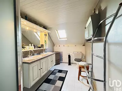 Maison, 185 m²
