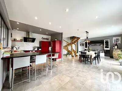 Maison, 148 m²