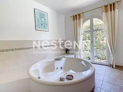 Maison, 172 m²
