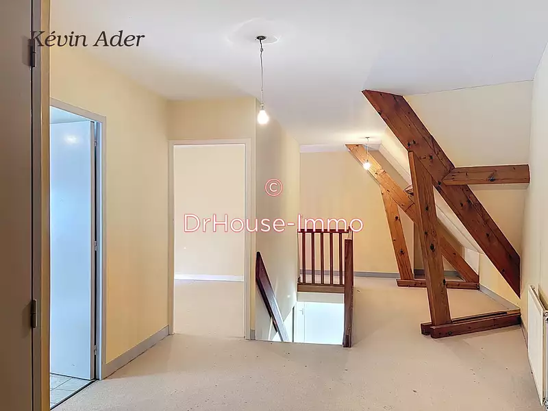 Maison, 230 m²