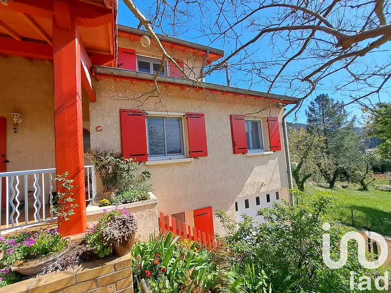 Maison, 122 m²