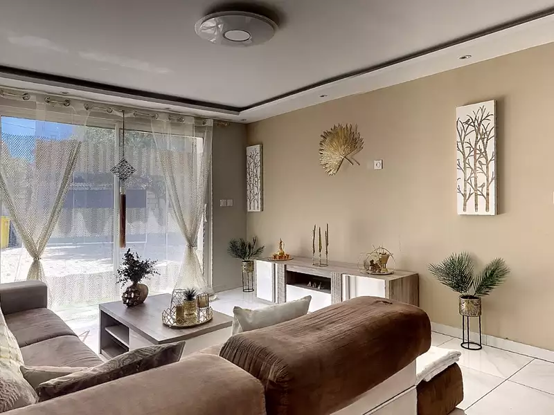Maison, 160 m²