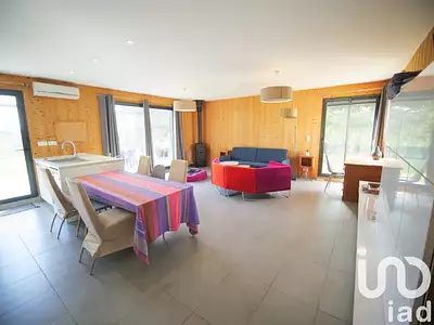 Maison, 278 m²