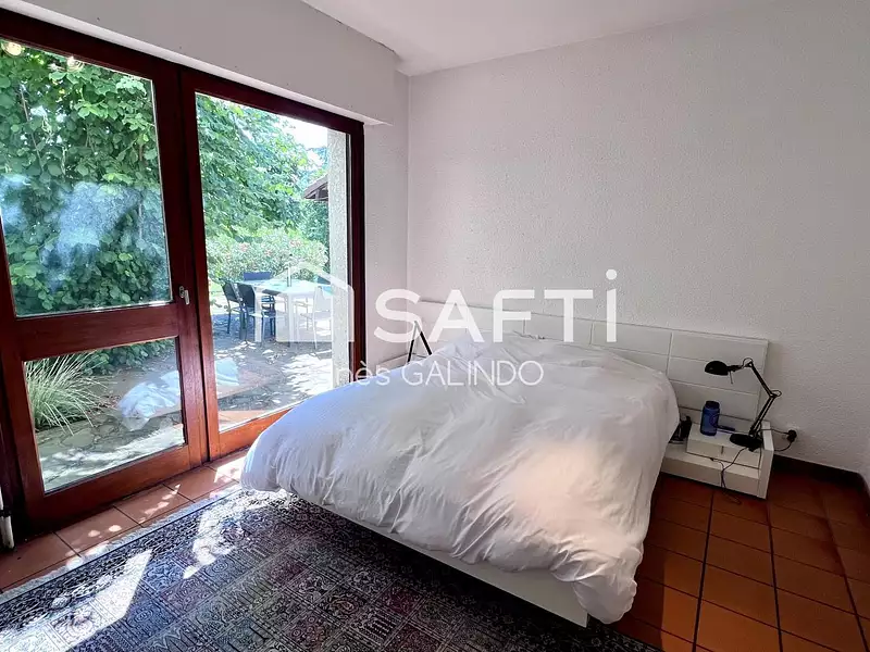 Maison, 210 m²