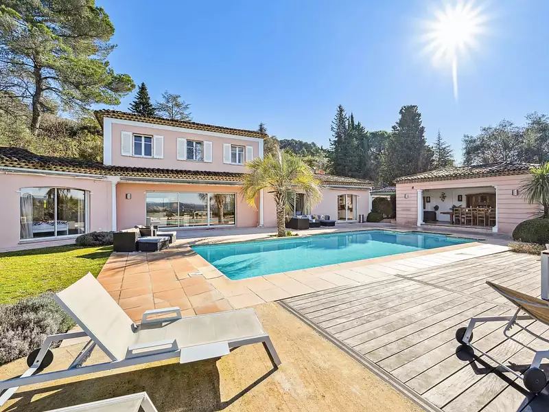 Maison, 365 m²