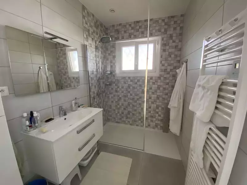 Maison, 174 m²