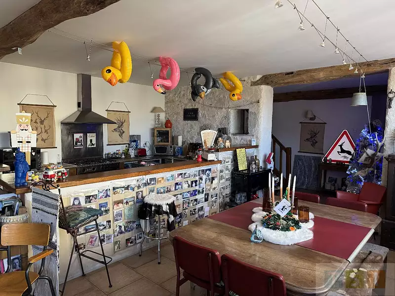 Maison, 200 m²