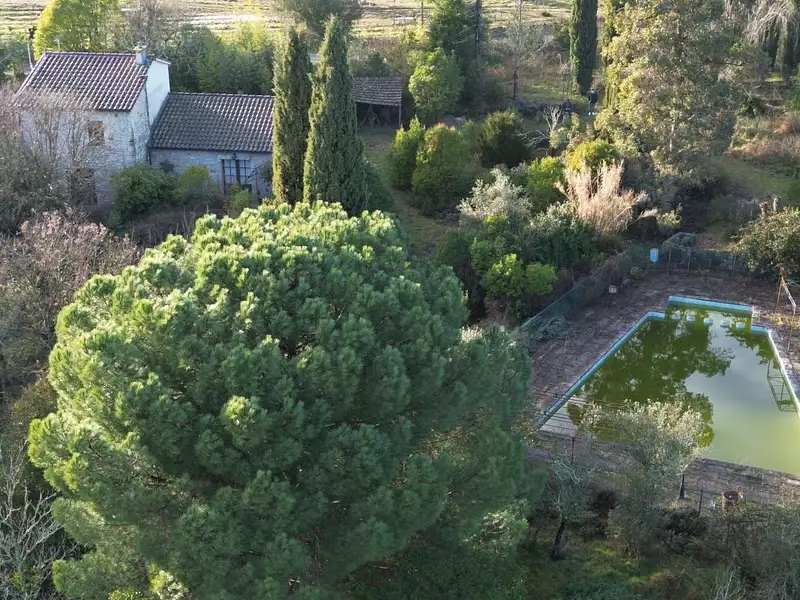 Maison, 700 m²