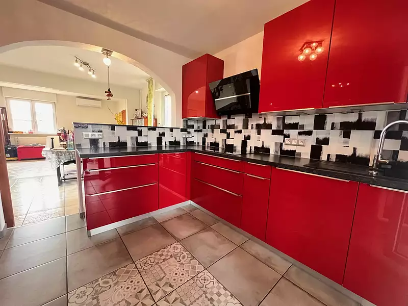 Maison, 172 m²