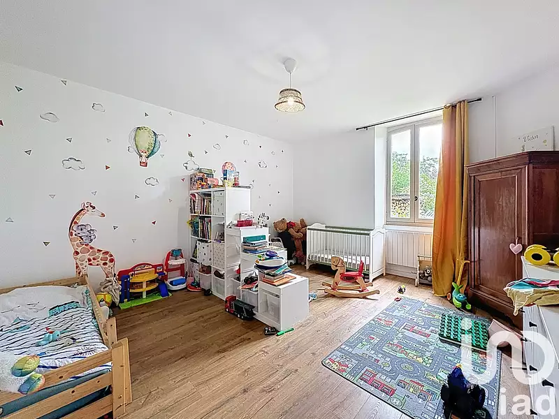 Maison, 185 m²