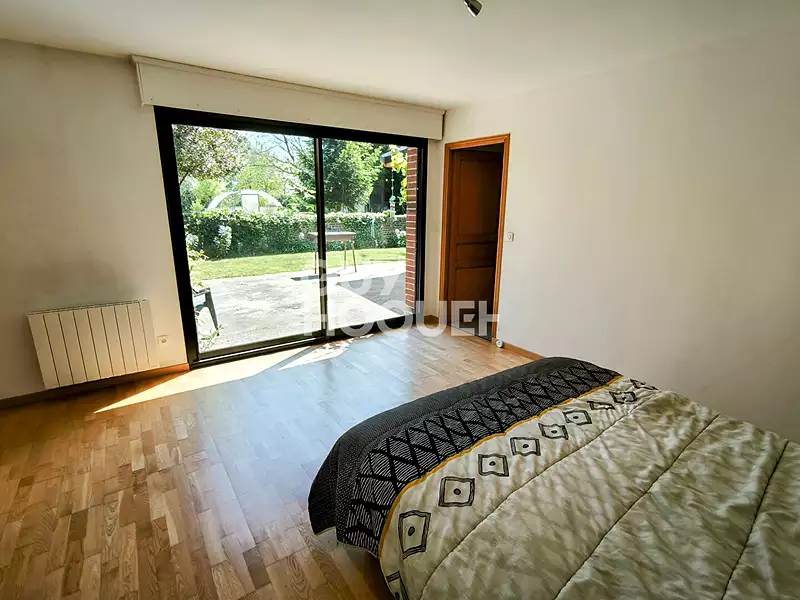 Maison, 195 m²