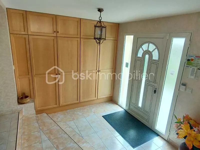Maison, 310 m²
