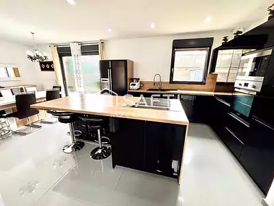 Maison, 123 m²