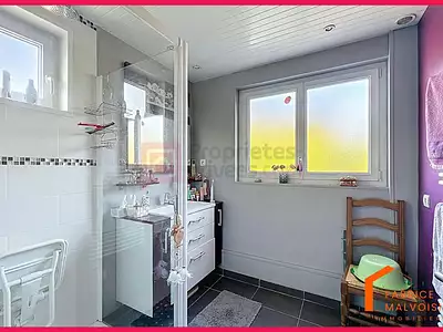 Maison, 99 m²