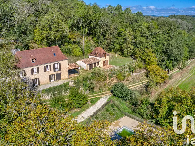 Maison, 180 m²