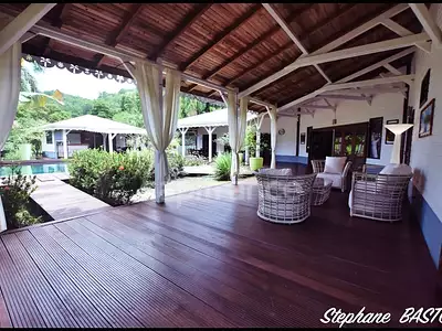 Maison, 153 m²