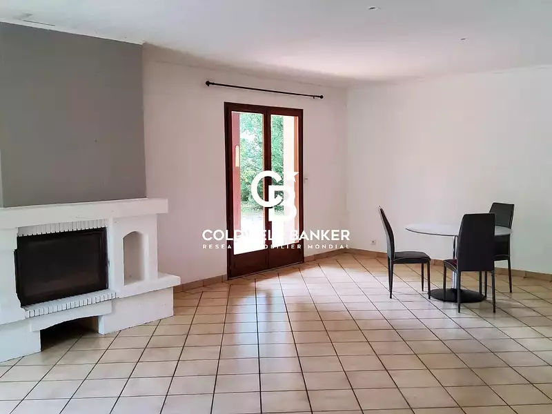 Maison, 220 m²