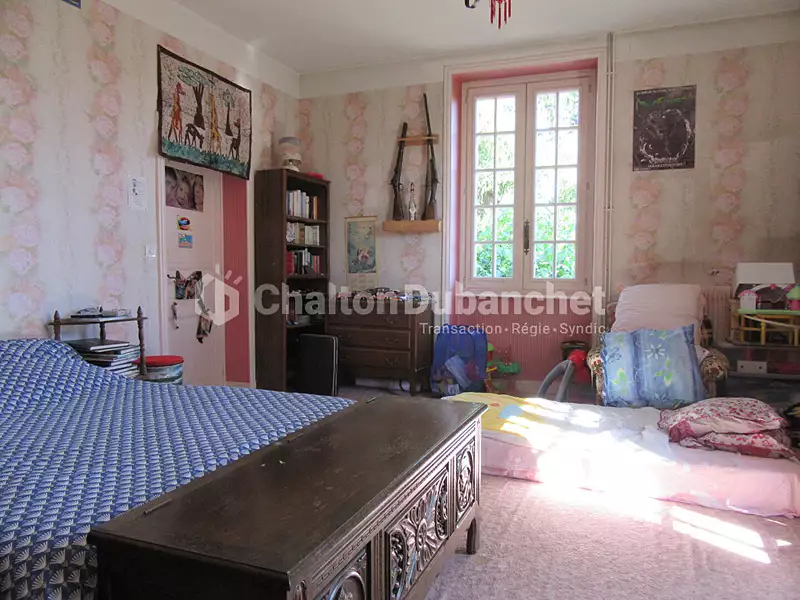 Maison, 235 m²